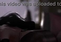 White avatar lets me enter her room in second life