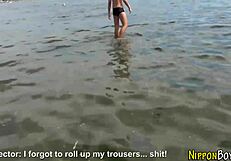 Asian gay twinks sucking in a hot threesome