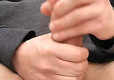 I masturbate outdoors, riskin my neighbor catchin me skinny and beautiful