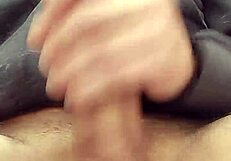 I masturbate outdoors, riskin my neighbor catchin me skinny and beautiful