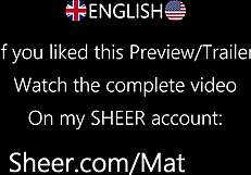 我展示肌肉在浴室预览射精