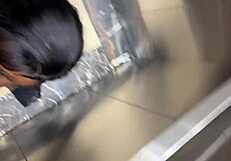 I met a stranger in an elevator and she ended up giving me blowjob full video on xred