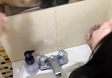 Latina babe deepthroat quick sex in club bathroom
