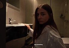 Pretty girl seduces stranger at resort for passionate sex