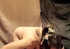 유럽 집에서 만든 포니걸 노예 비디오