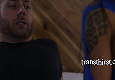 น้องสะใภ้ผิวเข้ม เธออยากให้ฉันสัมผัสตอนนี้มั้ย?