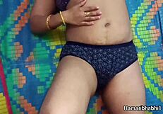 印度Desi Bhabhi Aishwarya被老公在卧室狠狠干