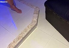 branquinha adora mama mastro preto