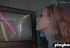 Big Ass Tattooed Milf Nicole Aniston Strips to Show Amazing Tits and Booty