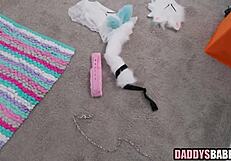 Sex with cosplaying step daughter involves deepthroat and fucking