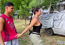 大奶熟女Silvana Lee公园观看健身男并操他 - AngelCruzxx