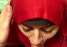 Mia Niqab's first homemade video