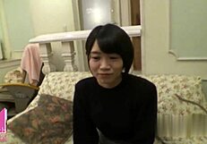 エロいアジア娘163が熱いシーンでワイルドな一面を見せる