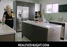 Realfleshlight! Teen Step Daughter Freeuse in Kitchen