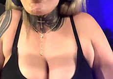 training at the gym on avenida paulista, i went crazy with horniness, sweat dripping down my legs to my wet pussy