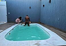 Girl called for pool bath but wanted sex and video recording