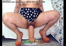 hotty puttta milf loves huge dildos in her big pussy