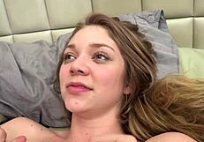 Jessie Andrews says love can sting with raw passion.