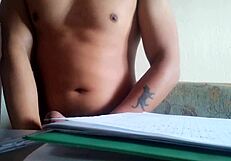 Maluma solves problem while jerking off his cock?