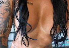 فيديو مجاني - هاوس ماتريكس 2.0 كاب 3 - زوجة كوكولد تشرب سائل مدرب الجيم - ماريانا ماتريكس