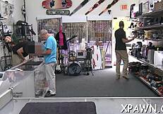 fine booty amateur gets filled with cock in hardcore fucking