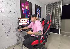 prestamista se folla a la hijastra de su peor clienta