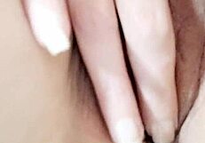 hey, chrissybee is playing with her wet pussy again