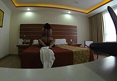 mi novia venezolana y su enorme trasero mi nalgona