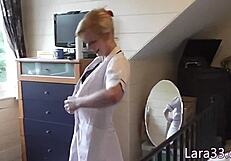 Uk Mature Nurse Fingerfucking Stockinged Babe In Hospital