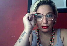 This cunhada is so gostosa, you won't believe