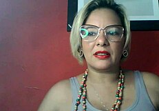 This cunhada is so gostosa, you won't believe