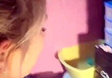 Hey, Invites Old Schoolmate to Room on Vacation!