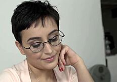 bibi pink and yasmeena lick each other