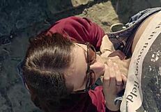 Amateur slut craves outdoor deepthroat with stranger