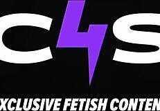 i'm savannah fox, dominating with my big ass and bondage