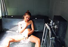 Wet fingering in whirlpool games part 4!