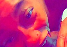 Ebony milf ladyraex discusses her deepthroat techniques in casual conversation