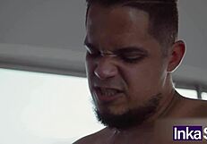 inocente latina es engañada en lima por unos cuantos dólares para blowjob y cowgirl