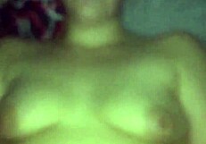 Sej, play with that pussy and squirt!