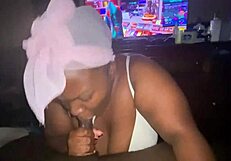 Can't stop those throat pies 😋