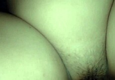 น้ำเงี่ยนของฉันที่พุ่งเข้าไปในรูหีของเธอ