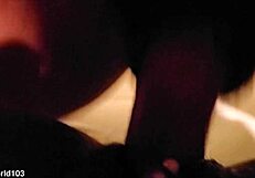 Može li sitna 18+ crnkinja striptizeta Bii da podnese ovaj ogromni kurac?