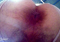 Show my ass for anal fingering and worship.