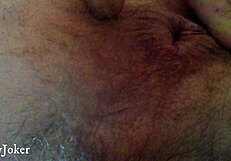 Show my ass for anal fingering and worship.