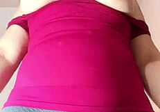 Latina step mom flaunts juicy ass in ruined jeans