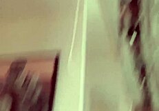 Богиня с длинными ногтями в леггинсах и очках отвечает хейтерам снова