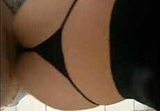 i'm fucking a latina with a big ass in front of the mirror