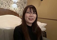 人気の日本ホテルガール秋子・ヤマクラが生セッションでドリルされる