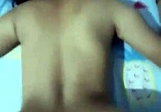 Ngentot hard with babe till she gasps from massive cock in 1on1