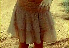 Wifey changes shirt, exposes tits outdoors